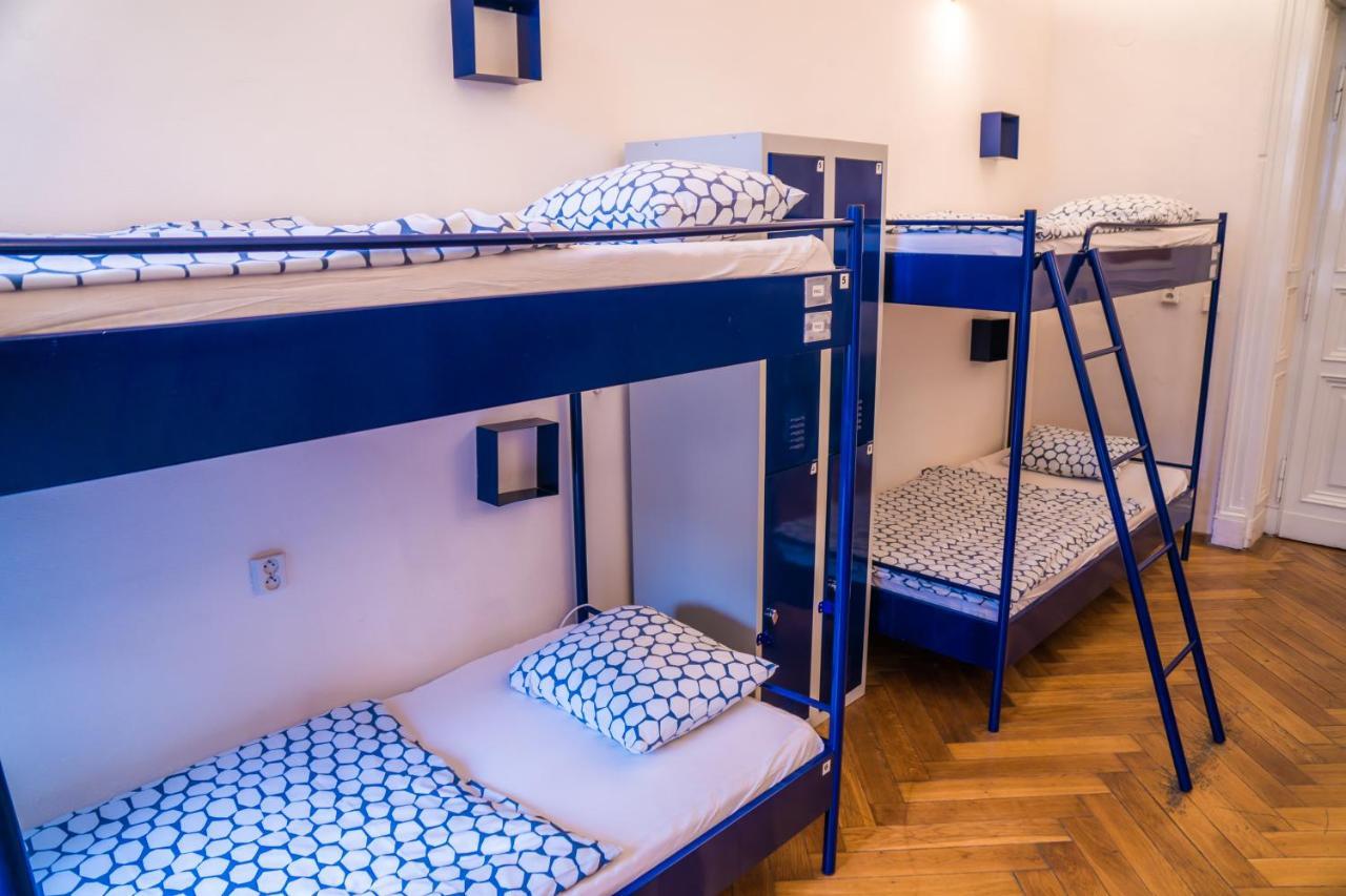 Cosmopole Hostel Prága Kültér fotó